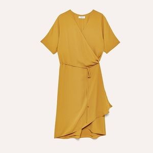 Aritzia wrap dress (S) - new with tags!